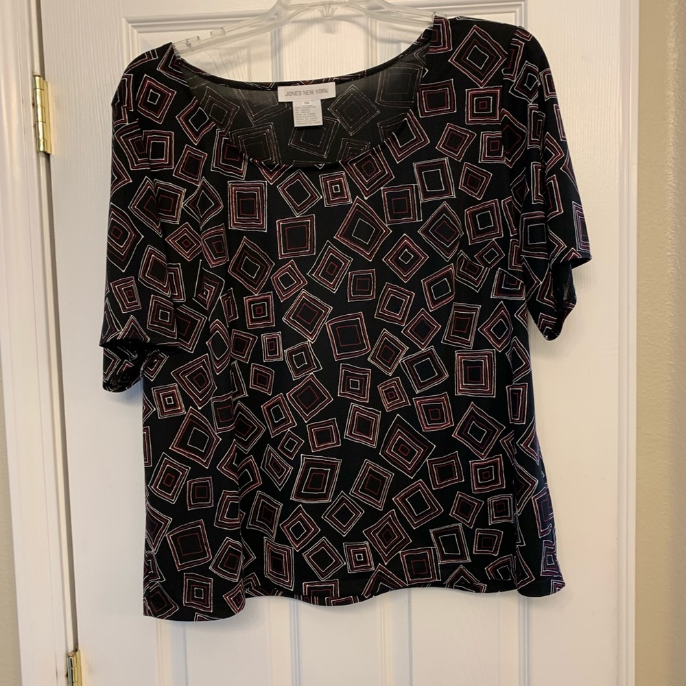 Black Jones New York top. $13